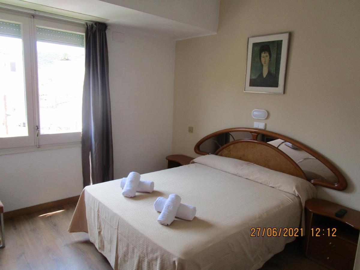 Hotel Apartaments Gesoria Porta Ferrada Sant Feliu de Guíxols Extérieur photo