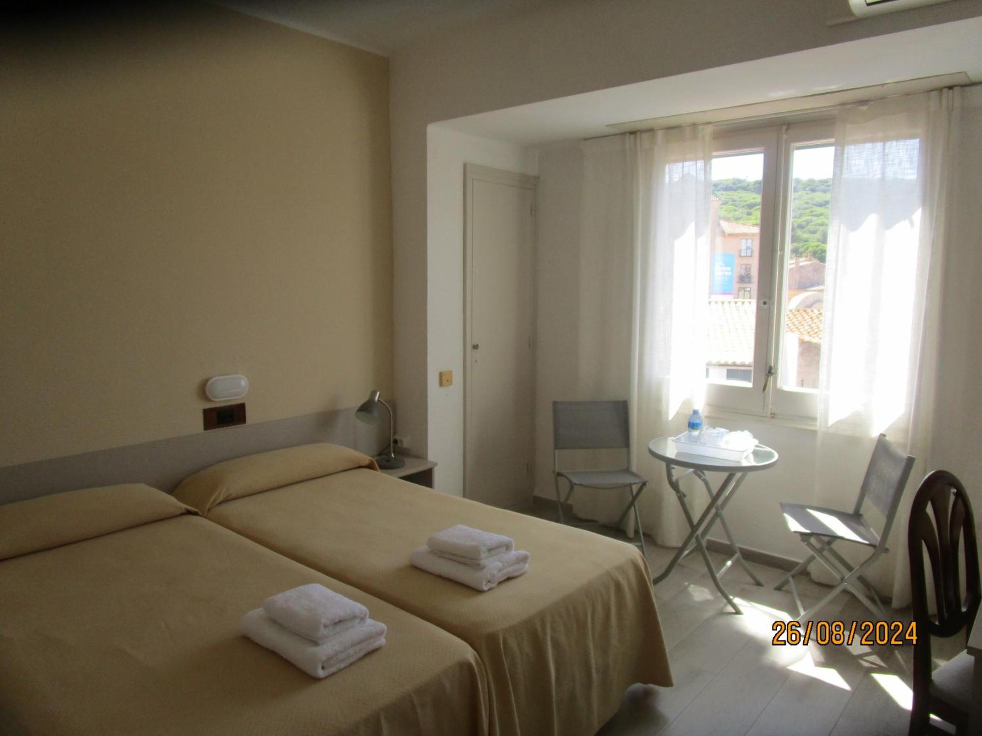 Hotel Apartaments Gesoria Porta Ferrada Sant Feliu de Guíxols Extérieur photo