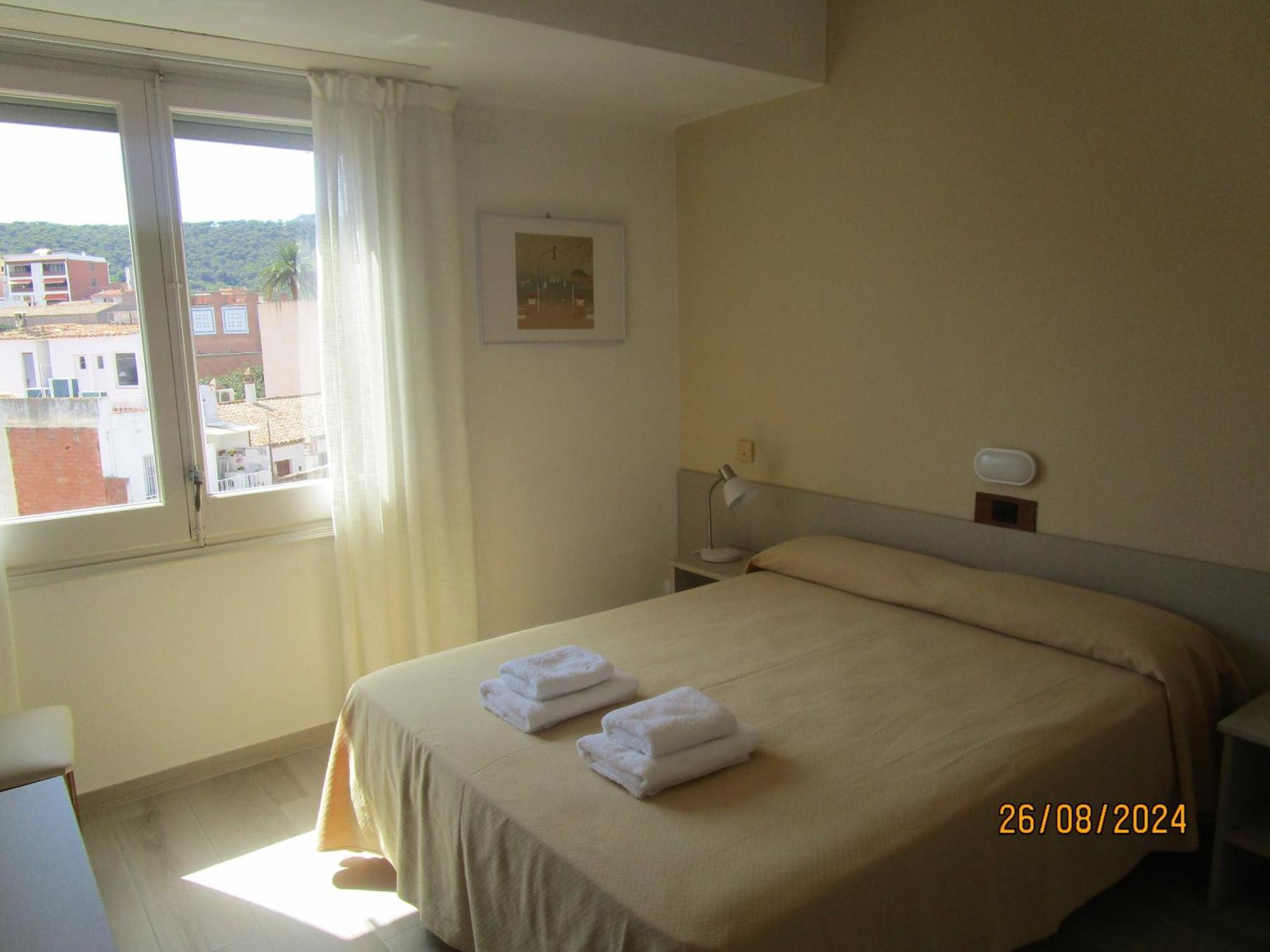 Hotel Apartaments Gesoria Porta Ferrada Sant Feliu de Guíxols Extérieur photo