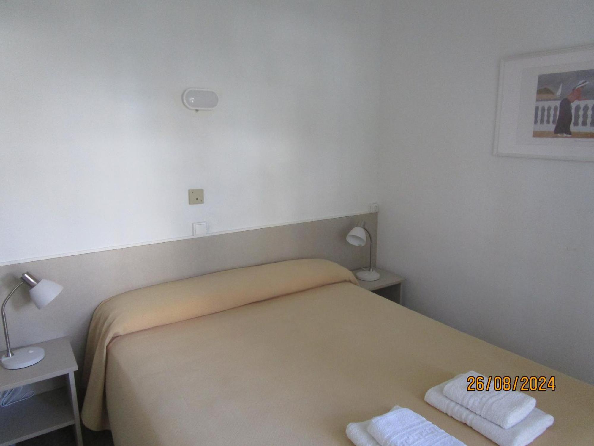 Hotel Apartaments Gesoria Porta Ferrada Sant Feliu de Guíxols Extérieur photo