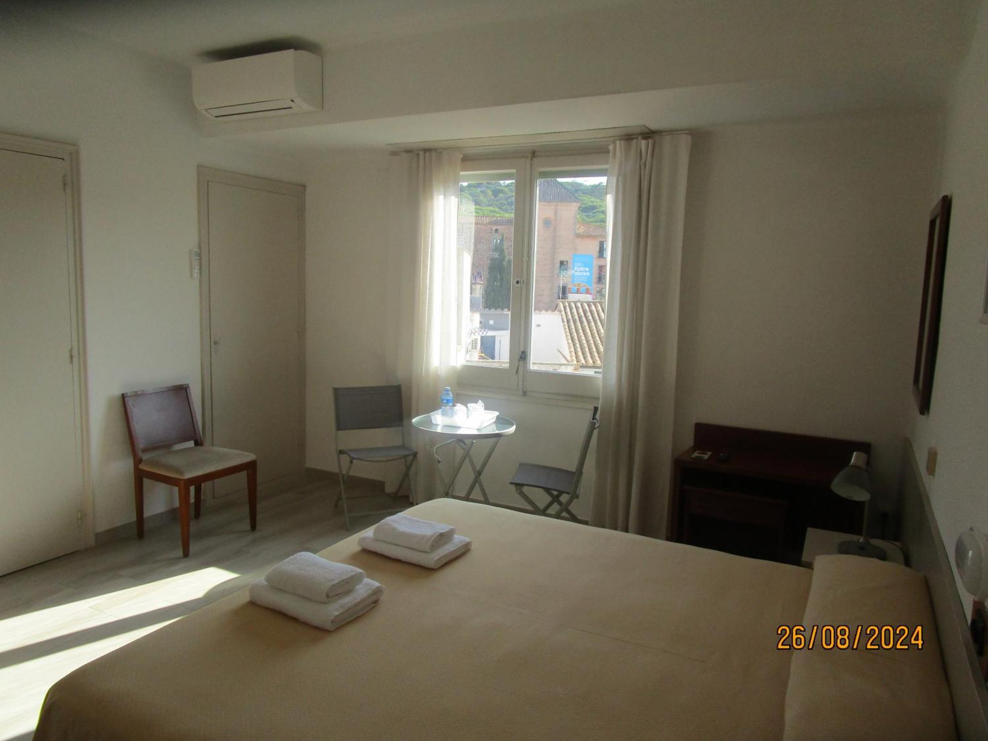 Hotel Apartaments Gesoria Porta Ferrada Sant Feliu de Guíxols Extérieur photo