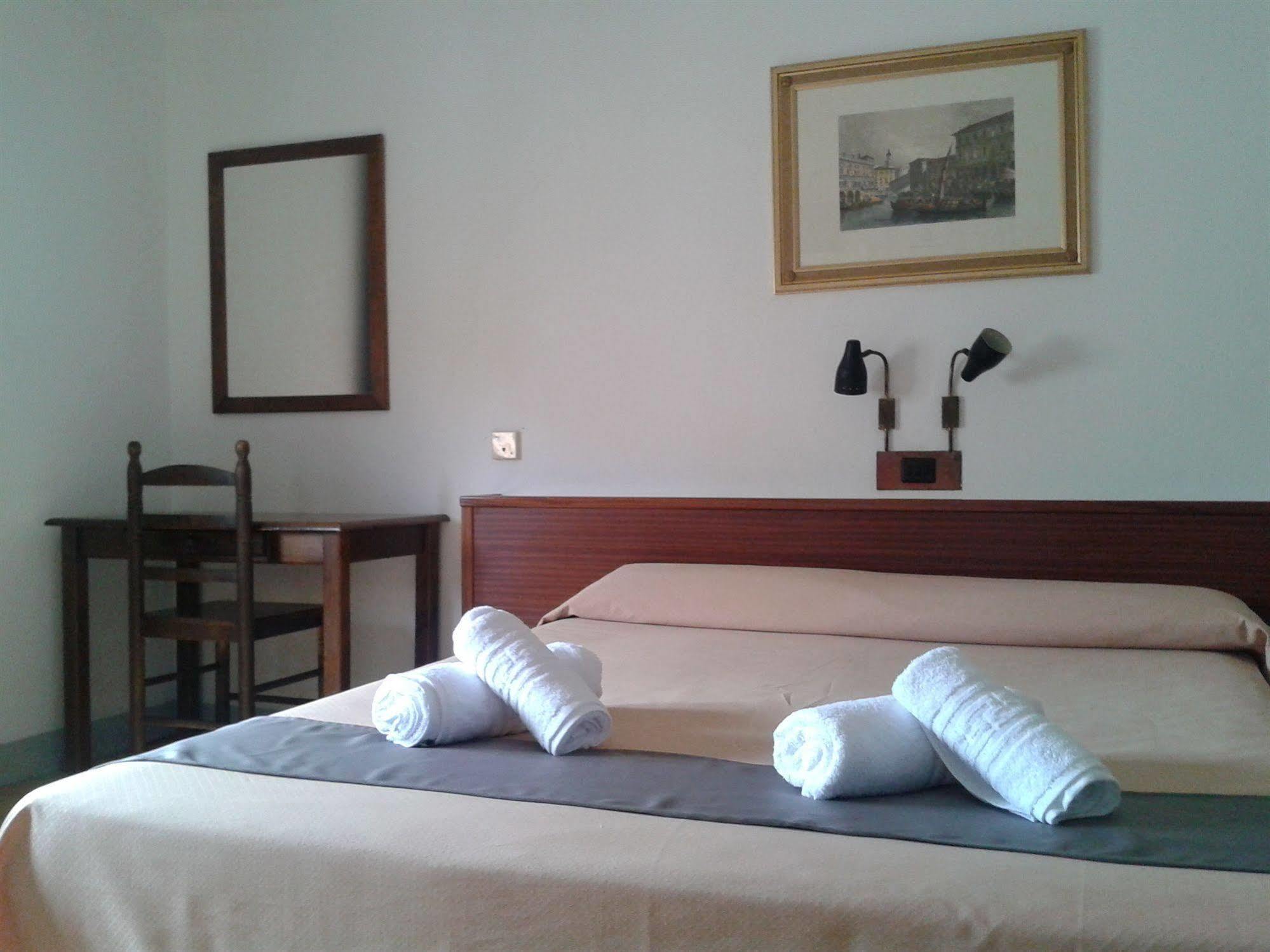 Hotel Apartaments Gesoria Porta Ferrada Sant Feliu de Guíxols Extérieur photo