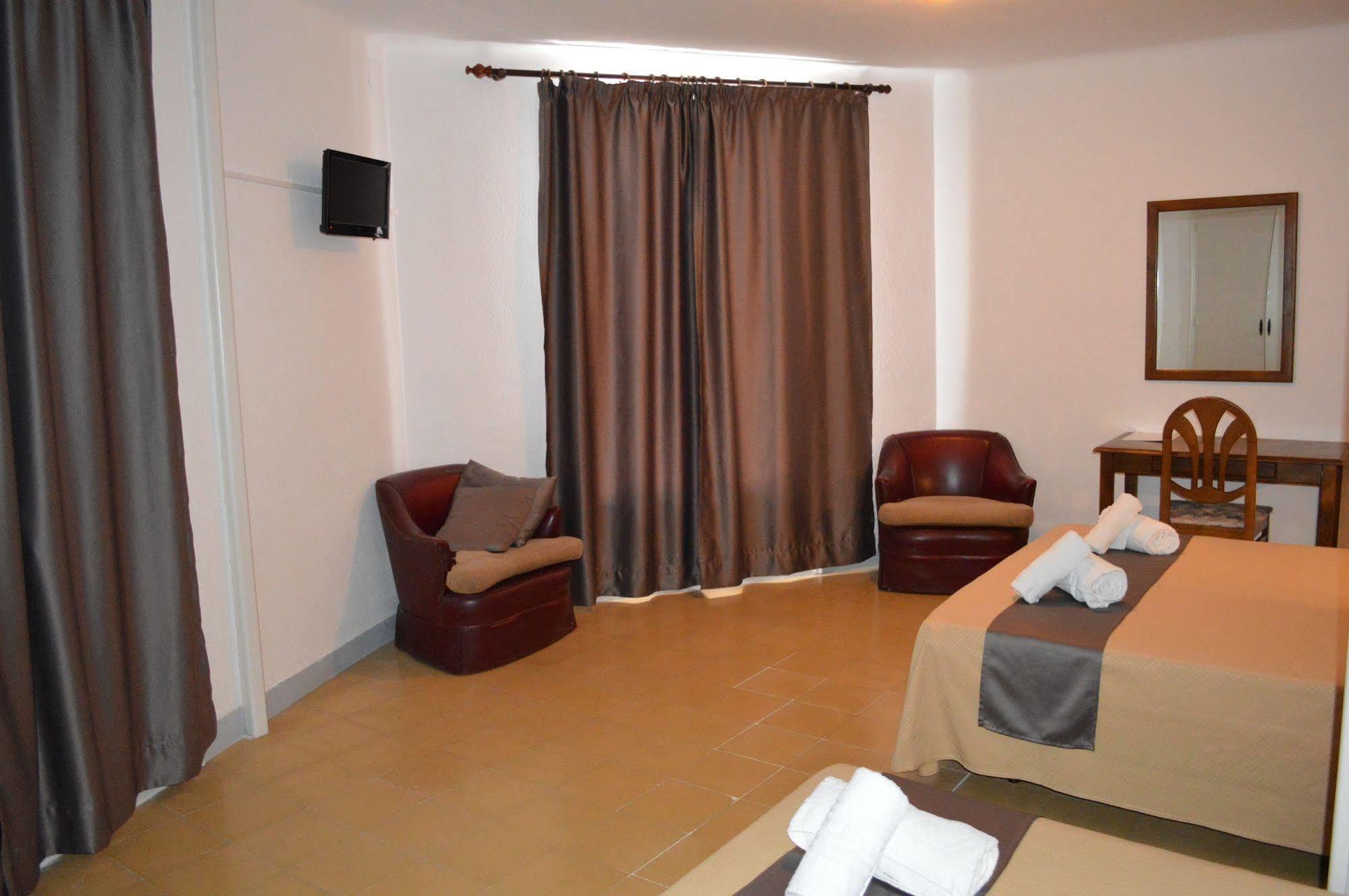 Hotel Apartaments Gesoria Porta Ferrada Sant Feliu de Guíxols Extérieur photo