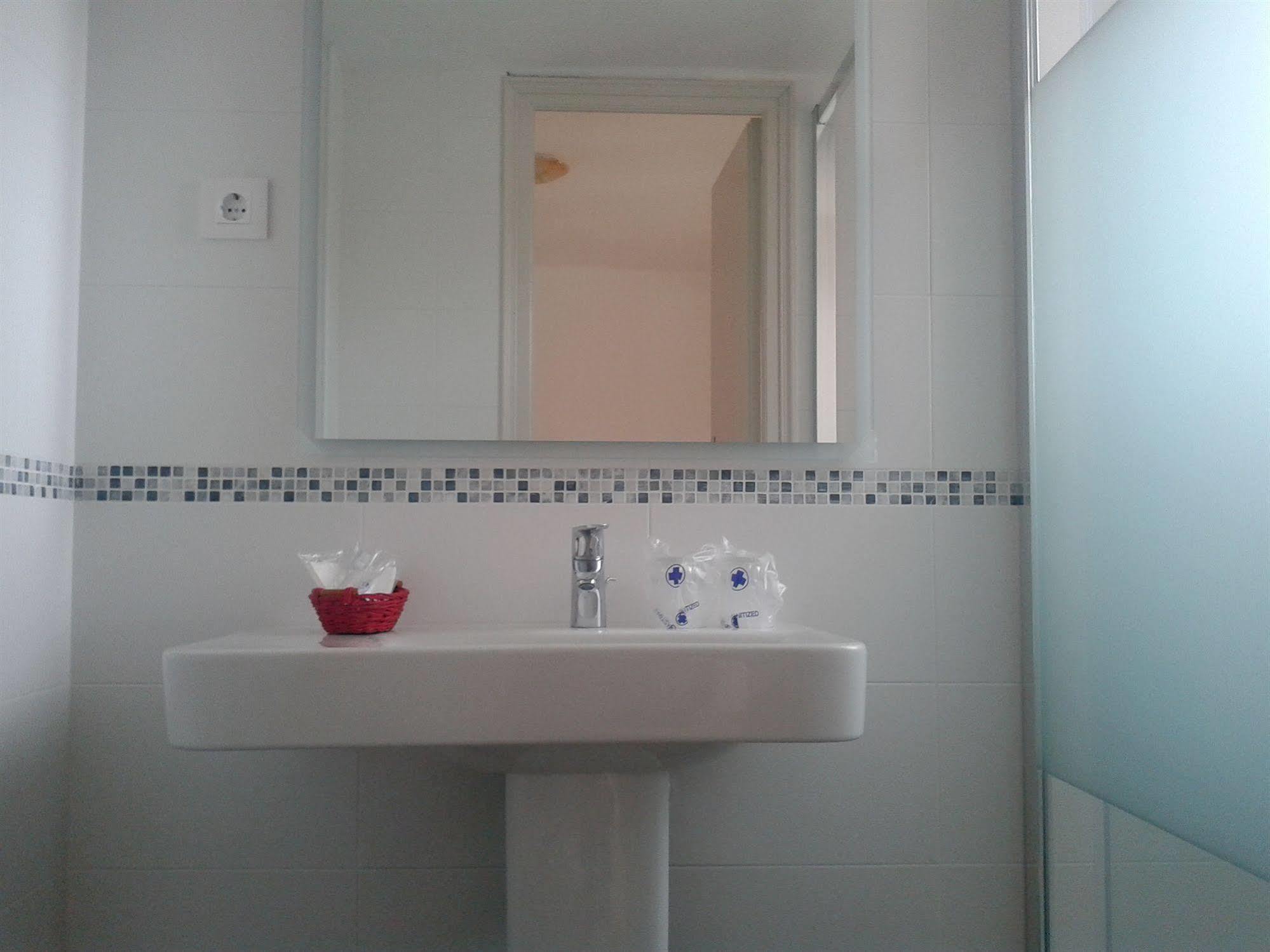 Hotel Apartaments Gesoria Porta Ferrada Sant Feliu de Guíxols Extérieur photo