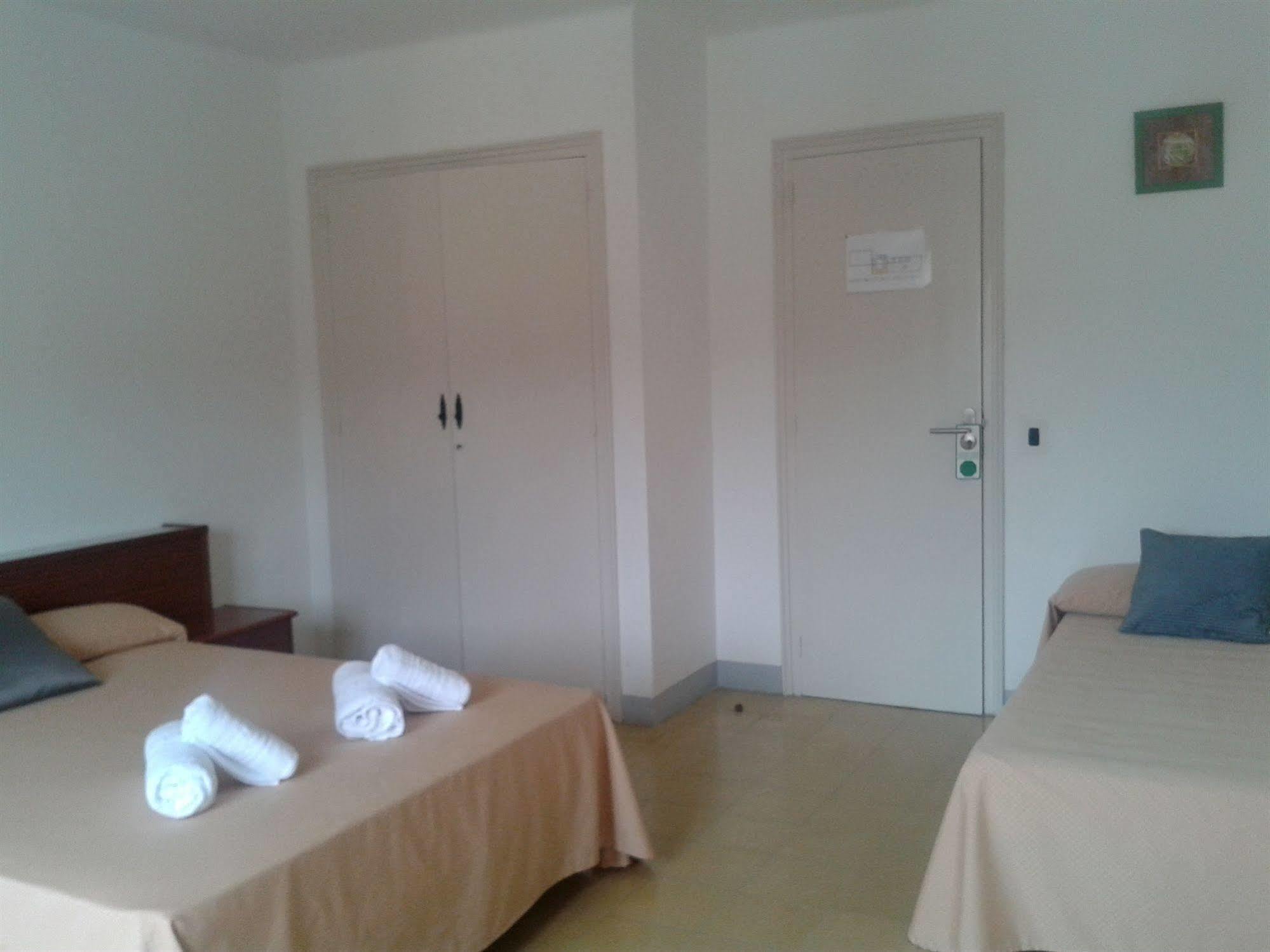 Hotel Apartaments Gesoria Porta Ferrada Sant Feliu de Guíxols Extérieur photo