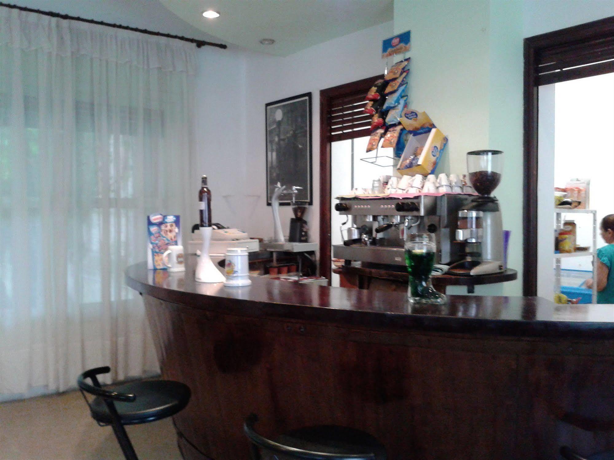 Hotel Apartaments Gesoria Porta Ferrada Sant Feliu de Guíxols Extérieur photo